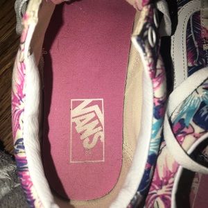Floral Vans Size 8